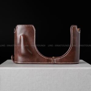 ( Used!! ) Half Case Brown For Leica Q2