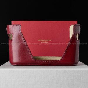 ( Used!! ) Artisan & Artist Half Case LMB-M9 Red For Leica M9, M9-P, M Monochrom, ME