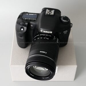 ( Used!! ) Canon Eos 7D Black  + Canon EF-S 18-135 F3.5-5.6 IS Black