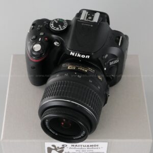 ( Used!! ) Nikon D5200 Black + Nikon AF-P 18-55 F3.5-5.6 G DX VR Black