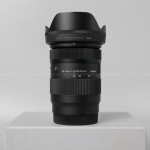 ( Used!! ) Sigma 28-70 F2.8 DG DN Black For L Mount