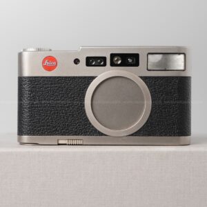 ( Used!! ) Leica CM